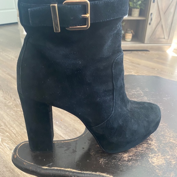 Express Genuine Suede Platform Buckle Boots - Picture 3 of 14